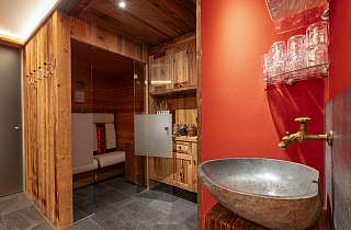 wellnesshotel schweiz, wellness klosters, spa hotel