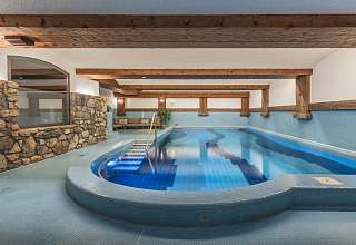 Hallenbad Wellness Sunstar Hotel Klosters s