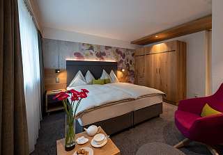 Chambre Double Comfort  - Sunstar Hotel Klosters Suisse